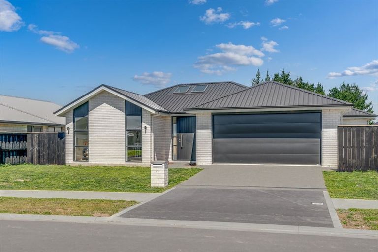 Photo of property in 41 Nethercote Way, Rolleston, 7614