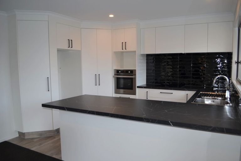 Photo of property in 1 Fearnley Grove, Pyes Pa, Tauranga, 3112