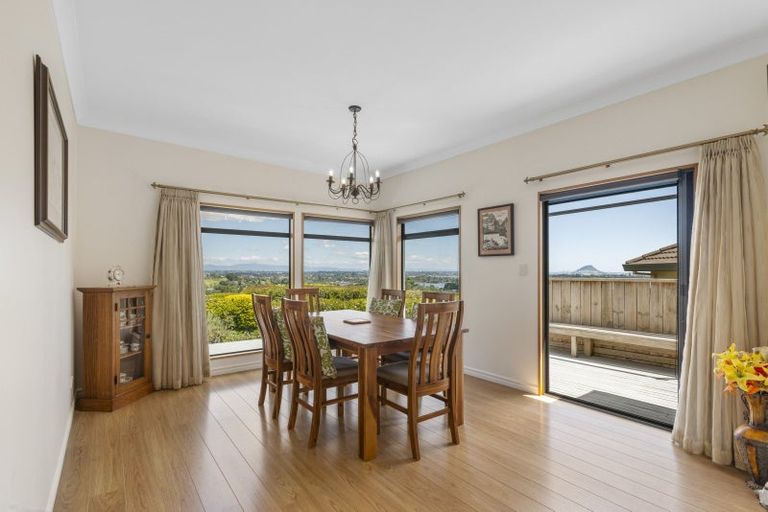 Photo of property in 15 Aurora Avenue, Welcome Bay, Tauranga, 3112