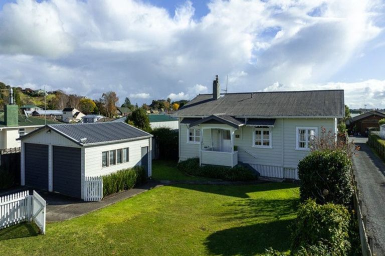 Photo of property in 80 Thames Road, Paeroa, 3600