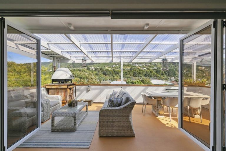 Photo of property in 21 Mclellan Street, Tawa, Wellington, 5028