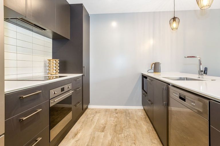 Photo of property in 9 Cartographer Way, Whitby, Porirua, 5024