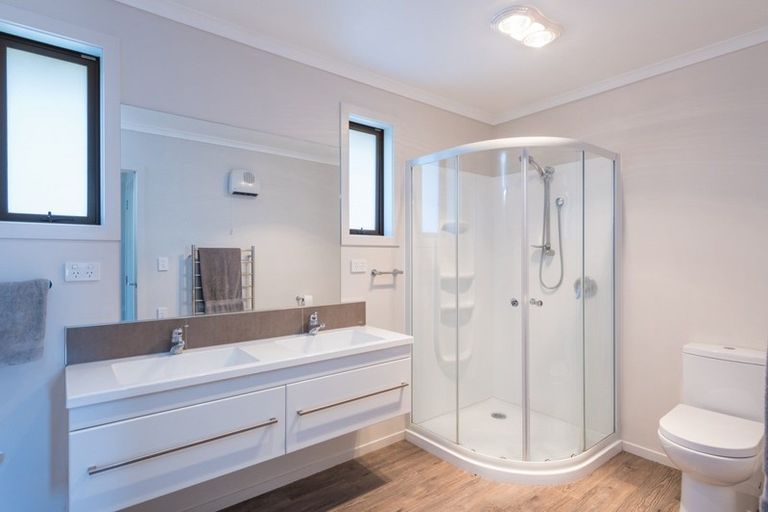 Photo of property in 4 Gossey Drive, Wakefield, 7025