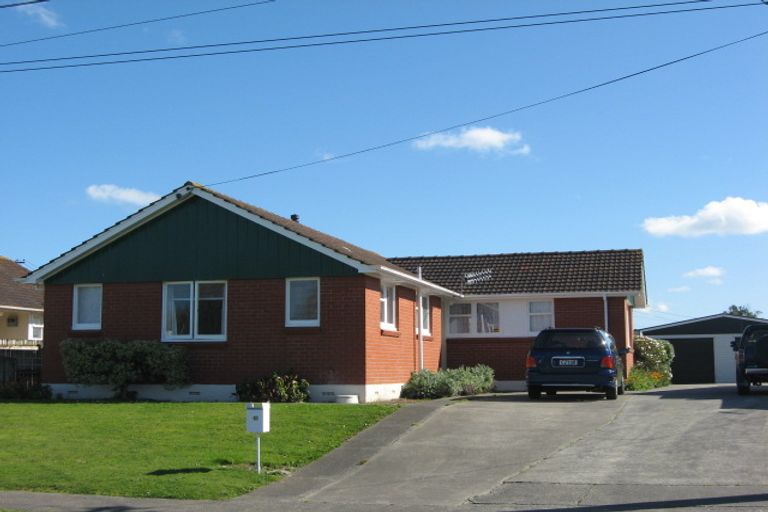 Photo of property in 16 Taumaihi Street, Bulls, 4818
