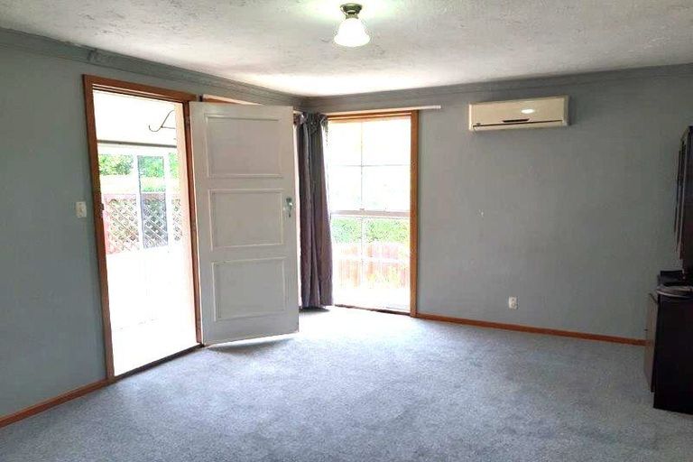 Photo of property in 4/108 Cranford Street, St Albans, Christchurch, 8014