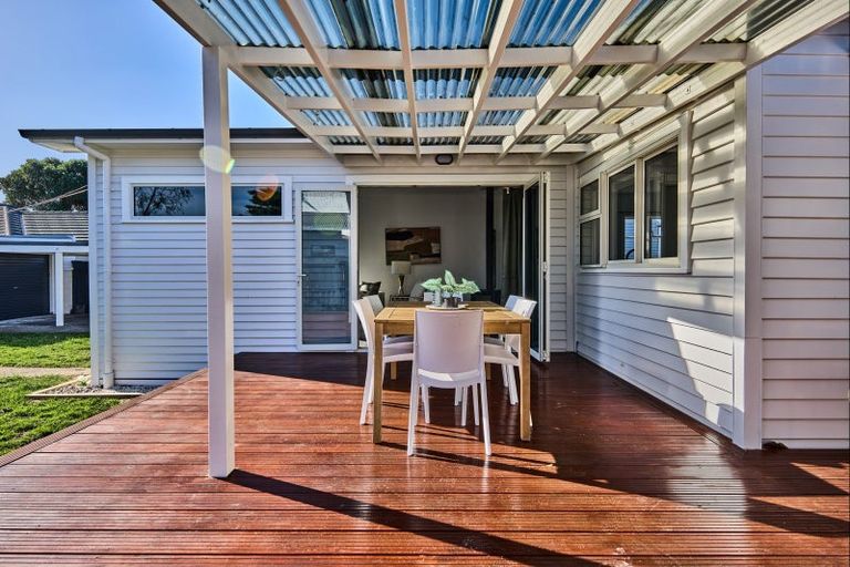 Photo of property in 14 Waitui Crescent, Waiwhetu, Lower Hutt, 5010