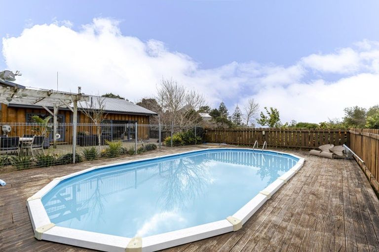 Photo of property in 1a Lismore Street, Strandon, New Plymouth, 4312