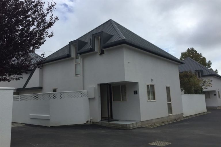 Photo of property in 1/34 Eversleigh Street, St Albans, Christchurch, 8014