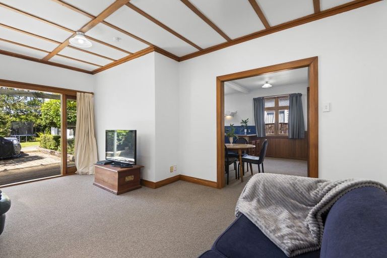Photo of property in 27 Thomson Street, West End, Palmerston North, 4412