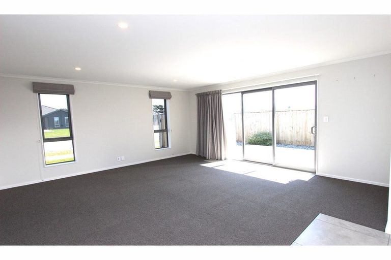 Photo of property in 32 Catalina Crescent, Burleigh, Blenheim, 7201