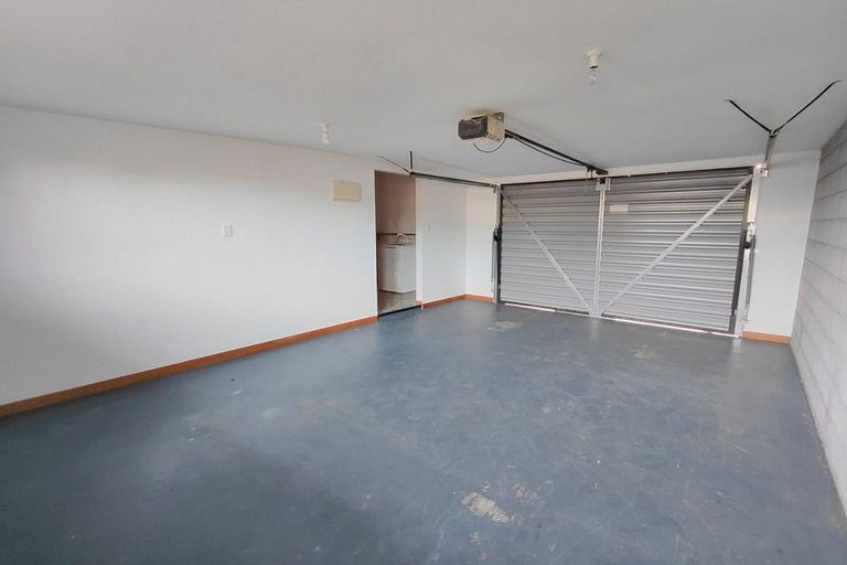 Photo of property in 2/19 Euston Street, Riccarton, Christchurch, 8041