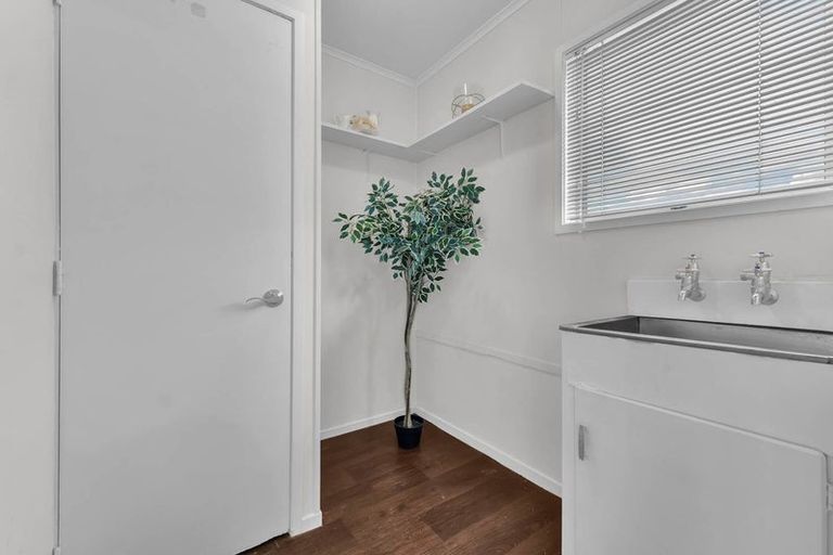 Photo of property in 39 Zelda Avenue, Clover Park, Auckland, 2023