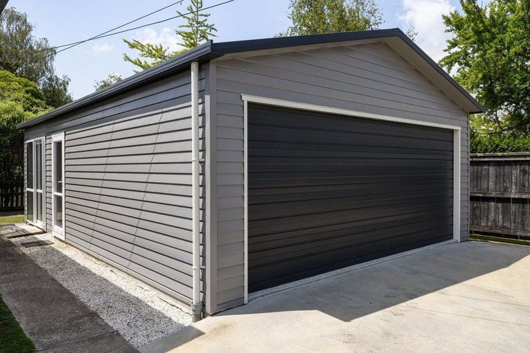 Photo of property in 30 Queen Street, Cambridge, 3434