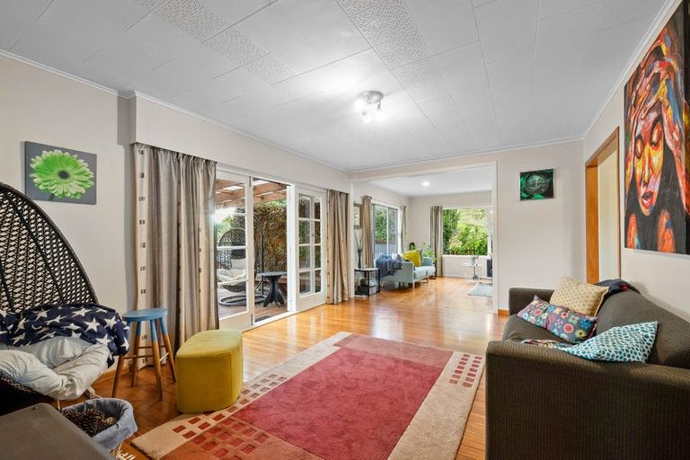 Photo of property in 44 Oranga Street, Marfell, New Plymouth, 4310