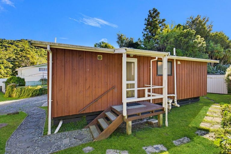Photo of property in 15a Hampden Street, Picton, 7220