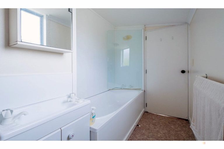 Photo of property in 34 Maltby Avenue, West End, Timaru, 7910