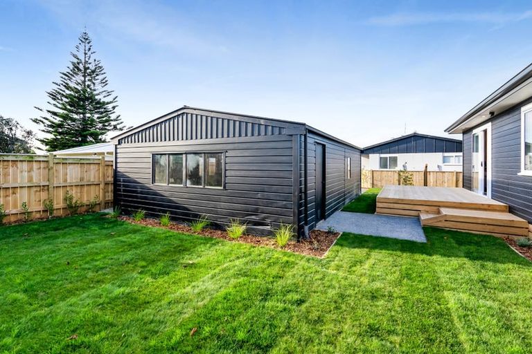 Photo of property in 21a Smeaton Road, Bell Block, New Plymouth, 4312