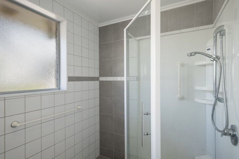 Photo of property in 68 Meadowvale Drive, Levin, 5510