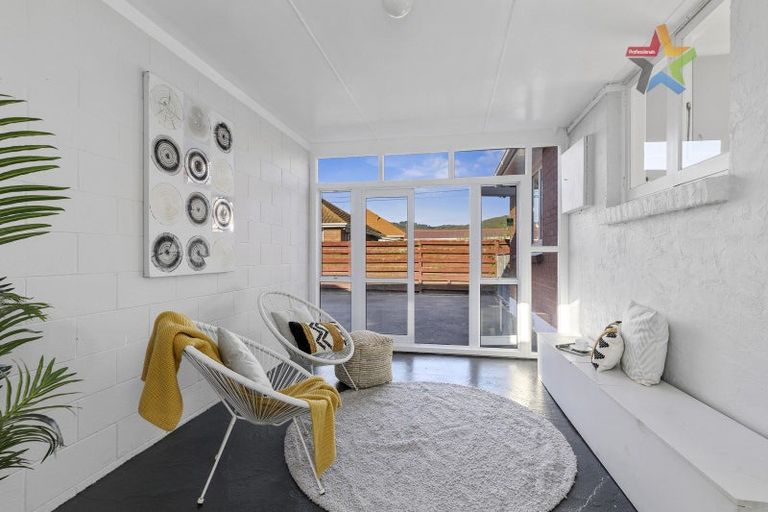 Photo of property in 50a Dyer Street, Epuni, Lower Hutt, 5011