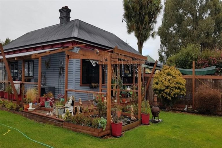 Photo of property in 2 Robert Street, Hinds, Ashburton, 7773
