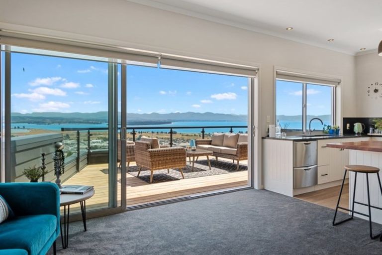 Photo of property in 15 Heemskerck Place, Britannia Heights, Nelson, 7010