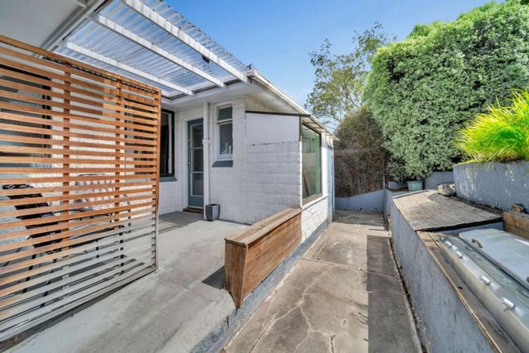 Photo of property in 54 Waldron Crescent, Green Island, Dunedin, 9018