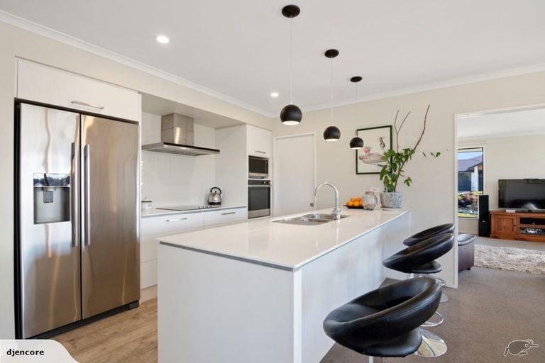 Photo of property in 8 Catherine Road, Mapua, 7005