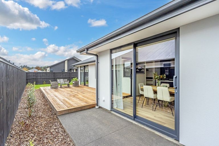 Photo of property in 28 Withers Crescent, Halswell, Christchurch, 8025