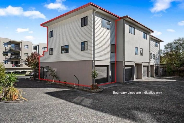 Photo of property in 6/46 Carlos Drive, Flat Bush, Auckland, 2016