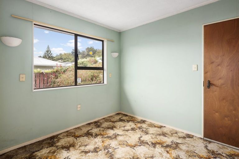 Photo of property in 2/14 Nathan Street, Tawa, Wellington, 5028