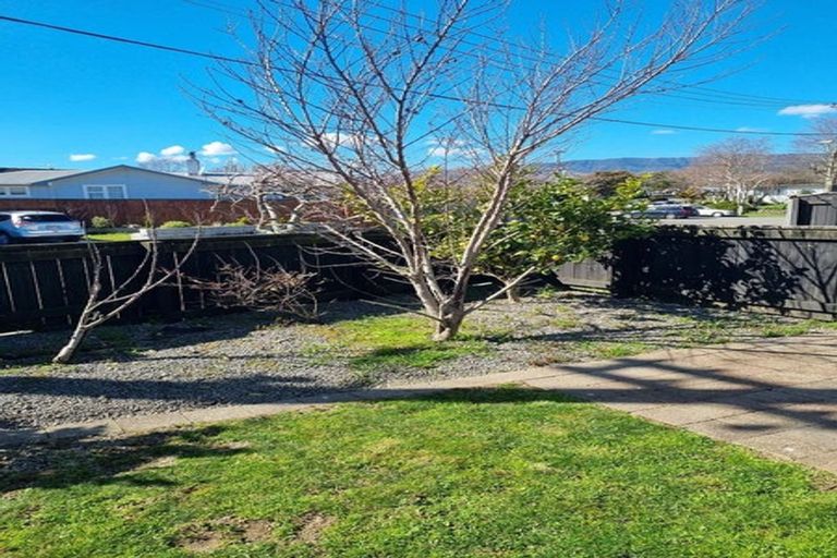 Photo of property in 1/56 Mary Crescent, Elderslea, Upper Hutt, 5018
