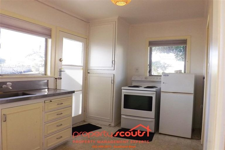 Photo of property in 2/105 Astley Avenue, New Lynn, Auckland, 0600