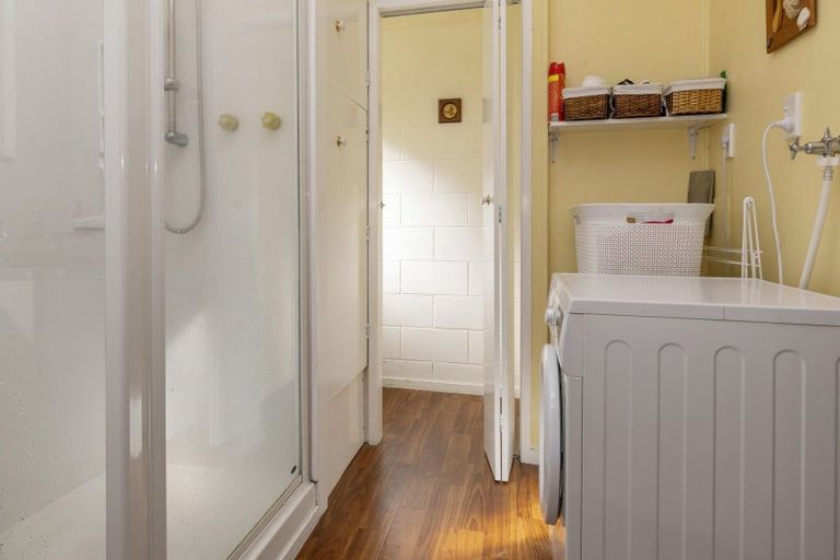 Photo of property in 2/25 Golders Place, Richmond Heights, Taupo, 3330