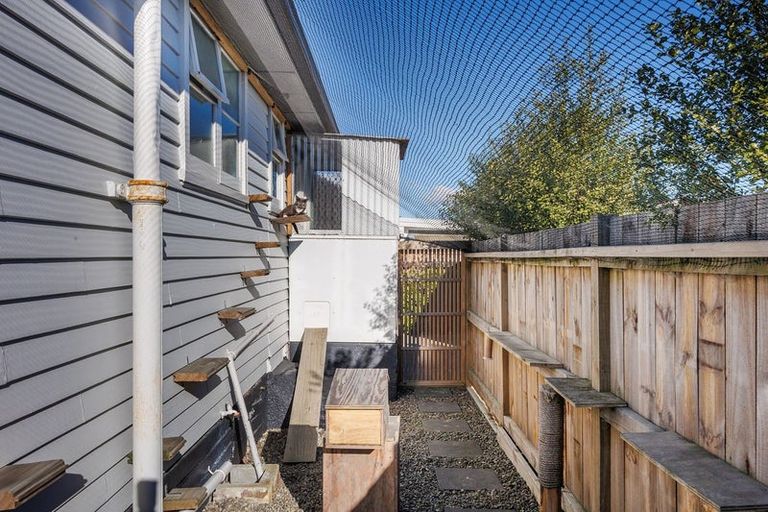 Photo of property in 2 Avon Terrace, Roslyn, Palmerston North, 4414