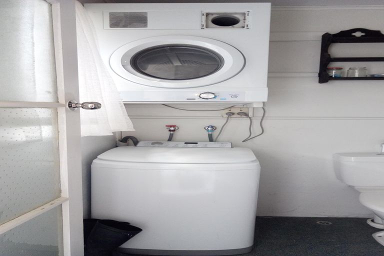 Photo of property in 27 Waipa Esplanade, Ngaruawahia, 3720