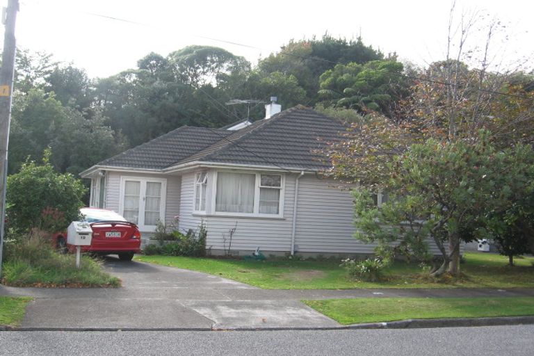 Photo of property in 19 Tilbury Street, Fairfield, Lower Hutt, 5011