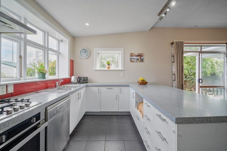 Photo of property in 25 Hoon Hay Road, Hoon Hay, Christchurch, 8025