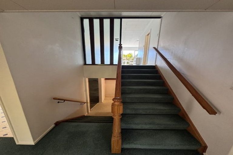 Photo of property in 70 Kings Crescent, Hutt Central, Lower Hutt, 5010