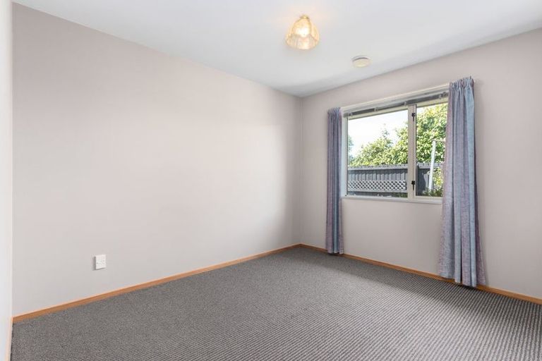 Photo of property in 15 Van Dieman Close, Templeton, Christchurch, 8042