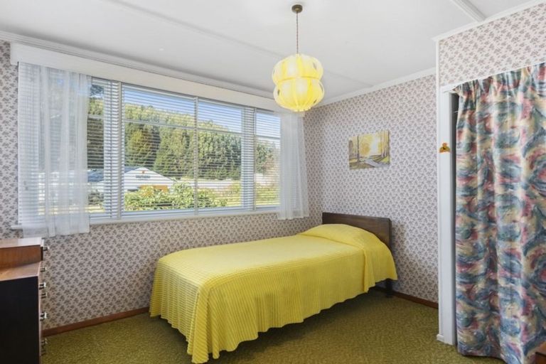 Photo of property in 172 Kaikorai Valley Road, Bradford, Dunedin, 9011