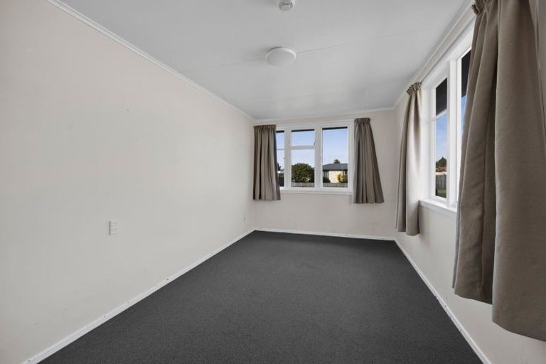 Photo of property in 27 Strange Street, Waitara, 4320