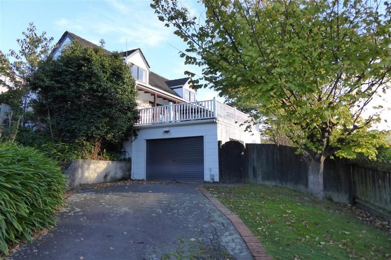 Photo of property in 8 Sunbrae Drive, Silverstream, Upper Hutt, 5019