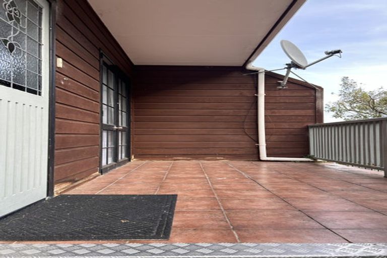 Photo of property in 20 Melrose Road, Island Bay, Wellington, 6023