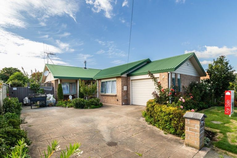Photo of property in 67a Church Road, Taradale, Napier, 4112