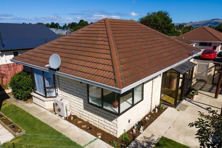 Photo of property in 2/29 Palmers Road, New Brighton, Christchurch, 8083