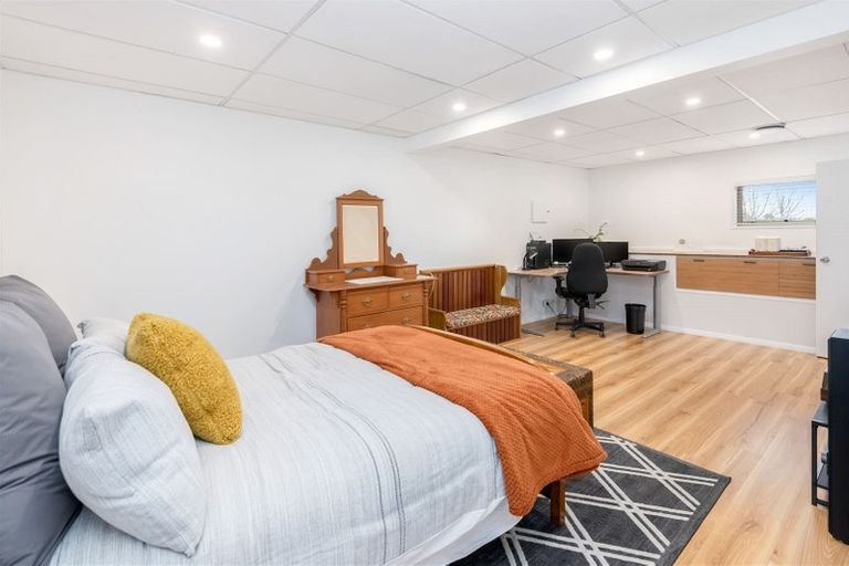 Photo of property in 14 Addis Place, Shelly Park, Auckland, 2014