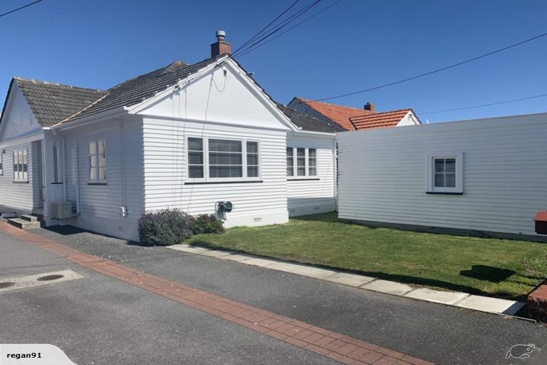 Photo of property in 8 Fife Lane, Miramar, Wellington, 6022