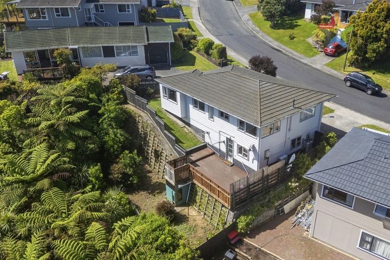 Photo of property in 29 Timaru Grove, Kelson, Lower Hutt, 5010