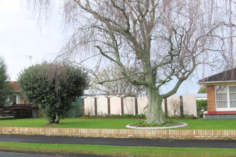 Photo of property in 2 Wingate Street, Bader, Hamilton, 3206