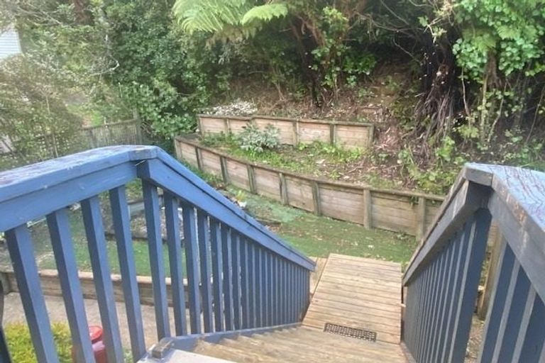 Photo of property in 68a Peterhouse Street, Tawa, Wellington, 5028